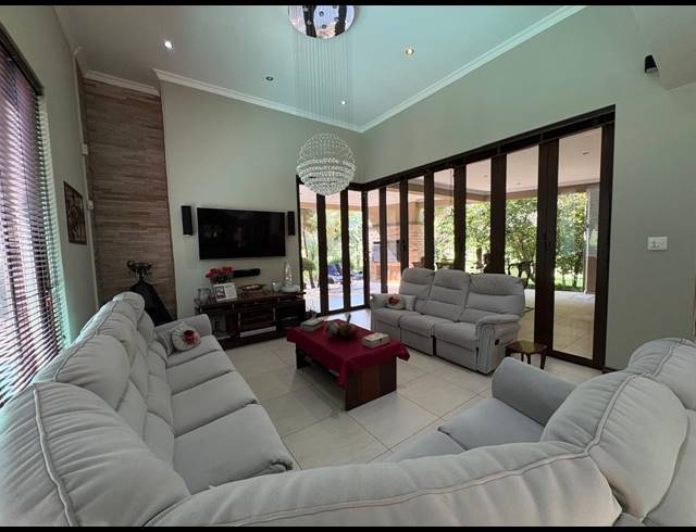 4 BEDROOM HOUSE FOR SALE IN EMFULENI GOLF ESTATE